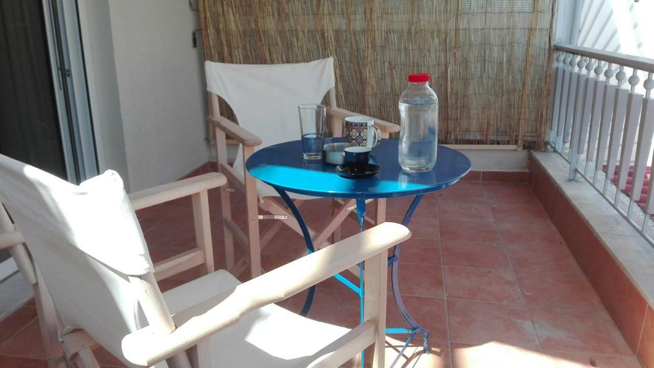 Ferienwohnung Just 9 Min From Acropolis Athen Exterior foto