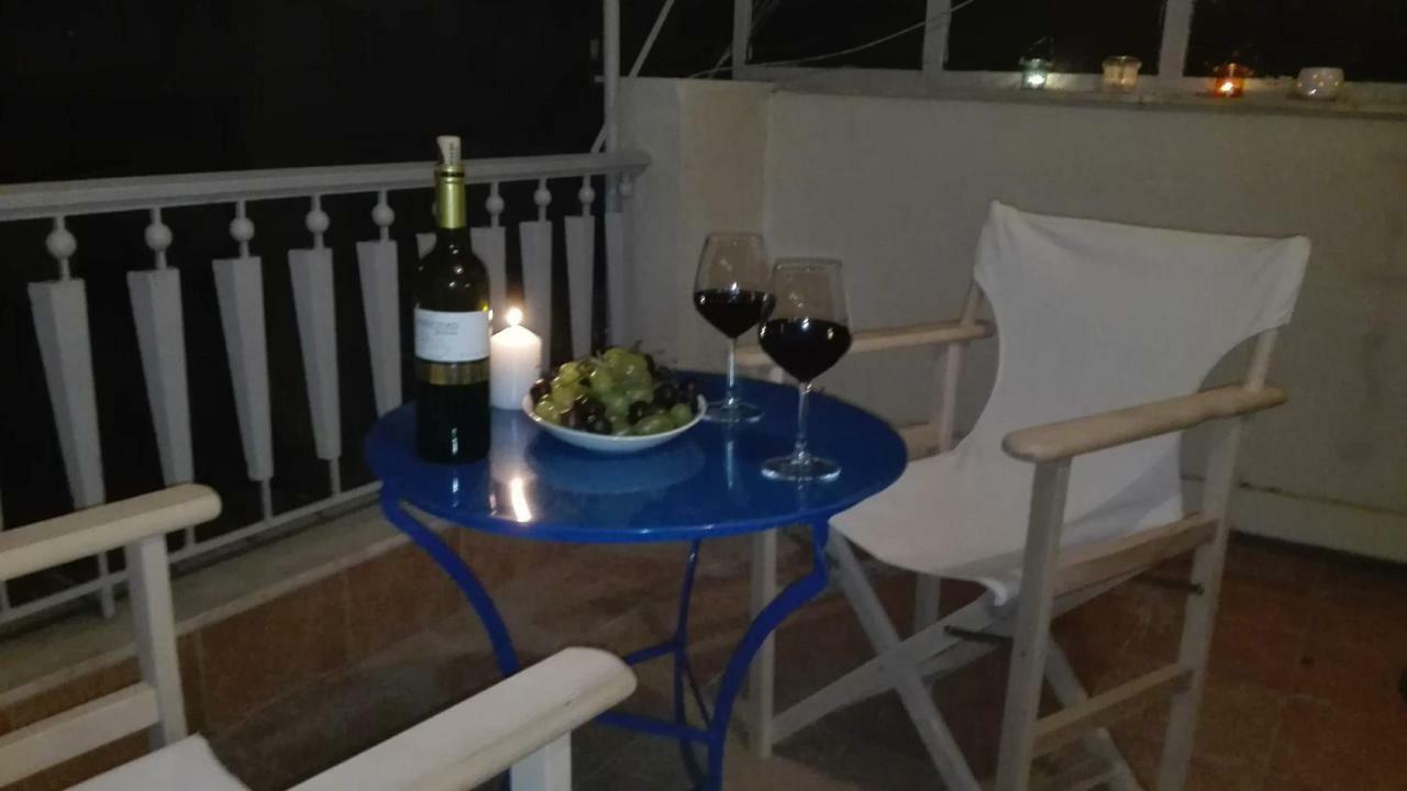 Ferienwohnung Just 9 Min From Acropolis Athen Exterior foto